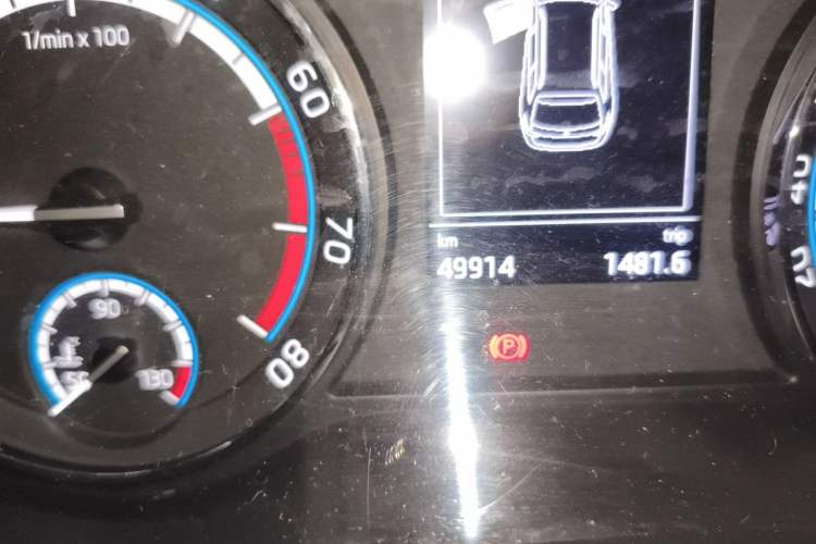 Used Skoda Karoq 2019 TSI280 Smart Drive Deluxe Edition China VI Standard Odometer Close Up