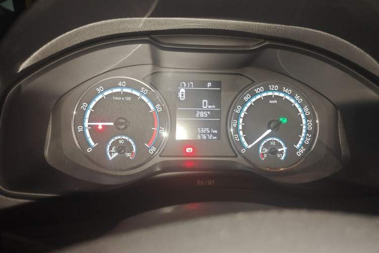 Used Skoda Karoq 2019 TSI280 Comfort Plus Version China VI Standard Odometer Close Up