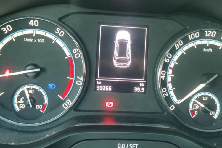 Used Skoda Karoq 2019 TSI280 Smart Drive Elite Edition China V Standard Odometer Close Up