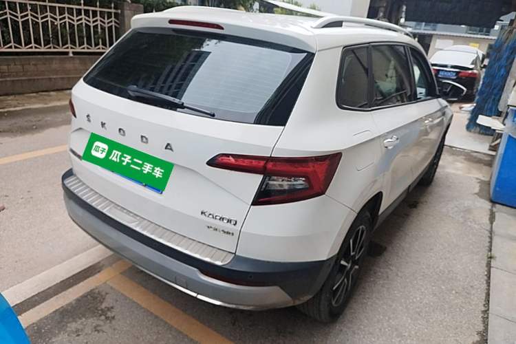 Used Skoda Karoq 2019 TSI280 Smart Drive Deluxe Edition China VI Standard Rear Right 45 Deg