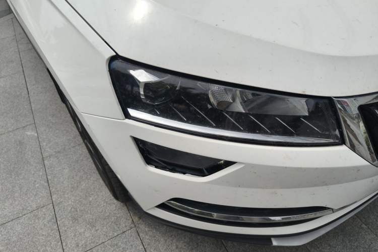 Used Skoda Karoq 2019 TSI280 SmartDrive Luxury Edition China V Standard Right Front Headlight