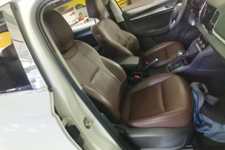 Used Skoda Karoq 2019 TSI280 Smart Drive Elite Edition China V Standard Right Front Seat