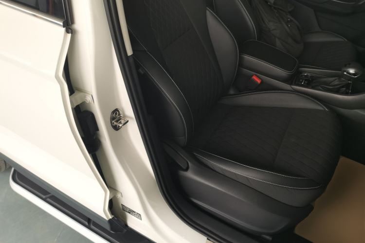 Used Skoda Karoq 2019 TSI280 SmartDrive Luxury Edition China V Standard Right Front Seat