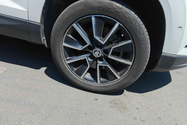 Used Skoda Karoq 2019 TSI280 Comfort Plus Version China V Standard Right Front Wheel Hub