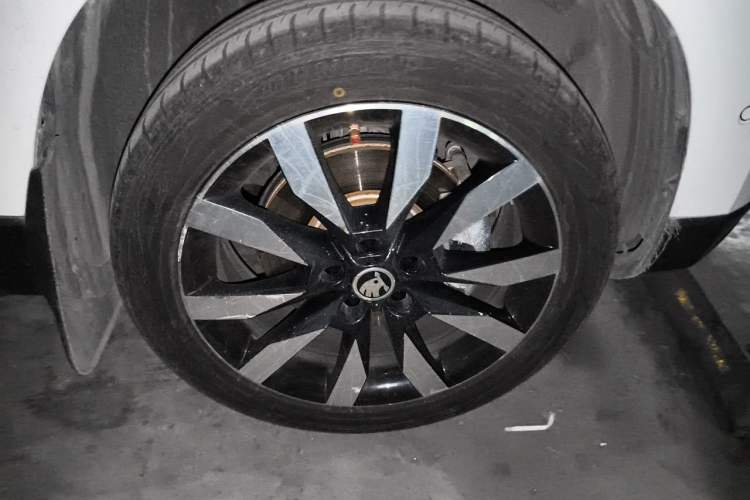 Used Skoda Karoq 2019 TSI280 SmartDrive Luxury Edition China V Standard Right Front Wheel Hub