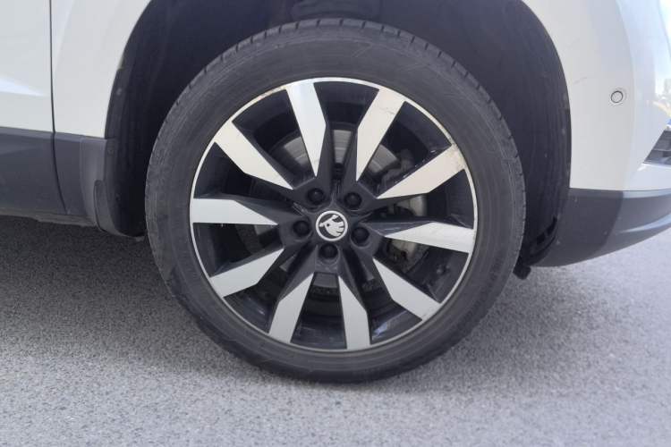 Used Skoda Karoq 2019 TSI280 SmartDrive Luxury Edition China V Standard Right Front Wheel Hub