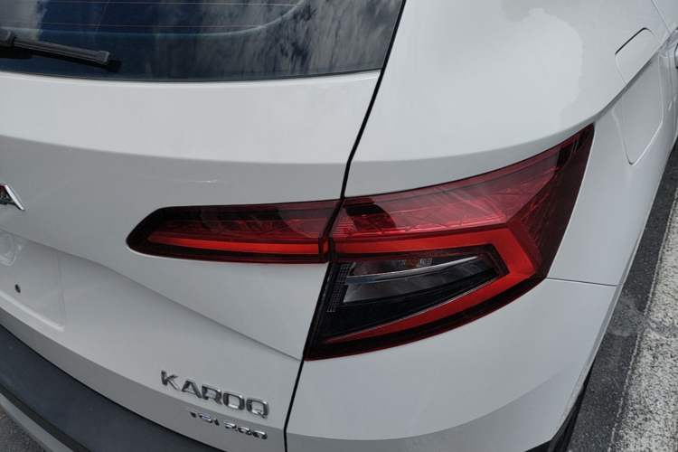 Used Skoda Karoq 2019 TSI280 Smart Drive Elite Edition China V Standard Right Rear Taillight