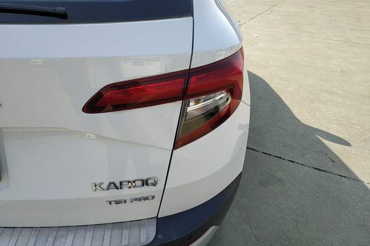 Used Skoda Karoq 2019 TSI280 Smart Drive Deluxe Edition China VI Standard Right Rear Taillight