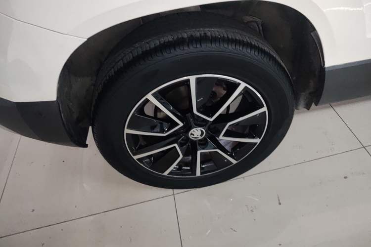 Used Skoda Karoq 2019 TSI280 SmartDrive Luxury Edition China V Standard Right Rear Wheel Hub