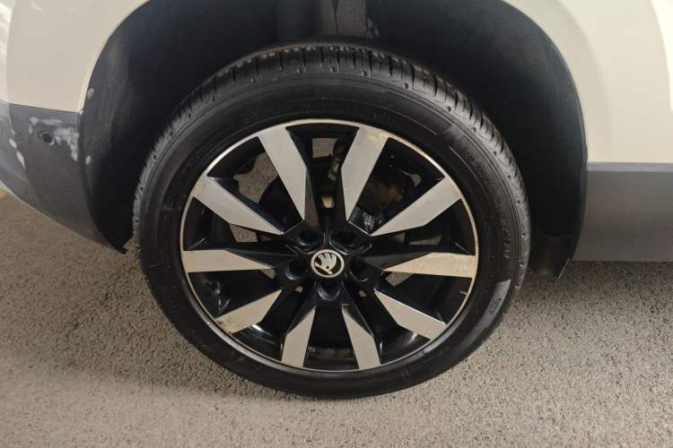 Used Skoda Karoq 2019 TSI280 SmartDrive Luxury Edition China V Standard Right Rear Wheel Hub