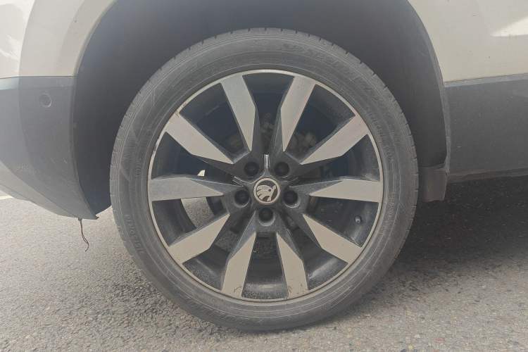 Used Skoda Karoq 2019 TSI280 SmartDrive Luxury Edition China V Standard Right Rear Wheel Hub