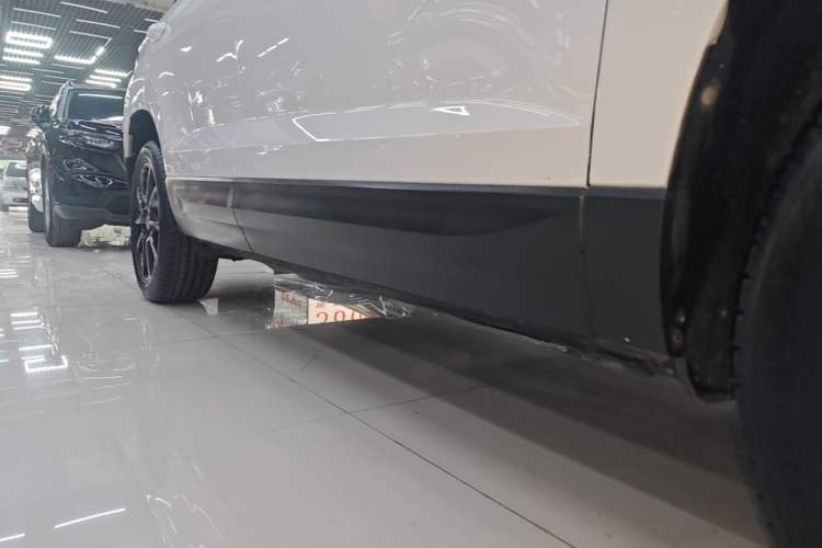 Used Skoda Karoq 2019 TSI280 Smart Drive Elite Edition China V Standard Right Side Sill