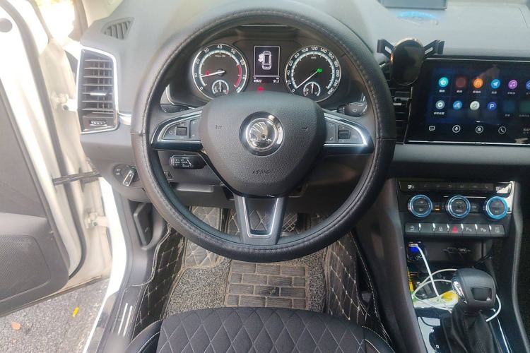 Used Skoda Karoq 2019 TSI280 SmartDrive Luxury Edition China VI standard Steering Wheel