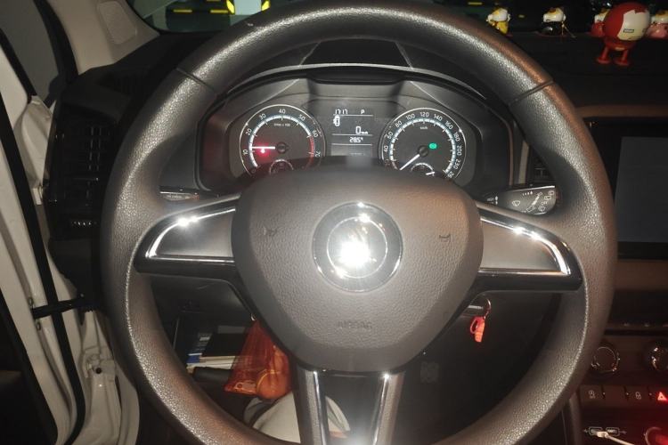 Used Skoda Karoq 2019 TSI280 Comfort Plus Version China VI Standard Steering Wheel