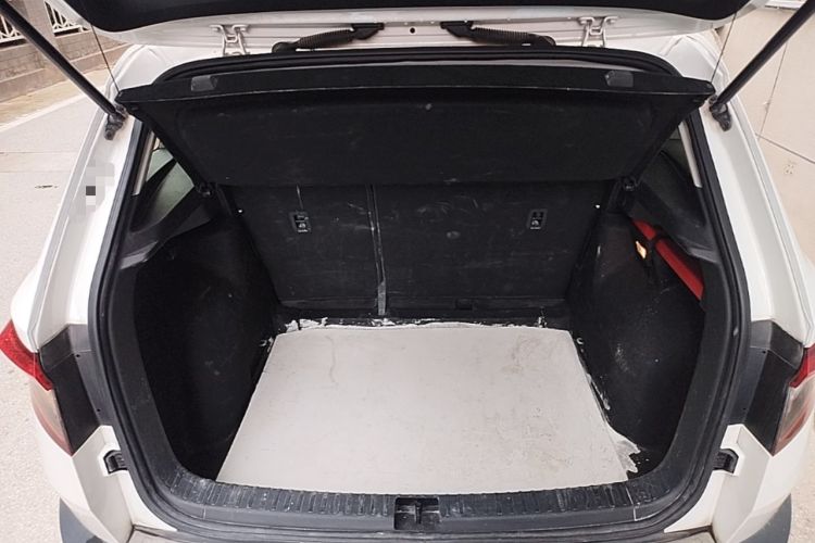 Used Skoda Karoq 2019 TSI280 Smart Drive Deluxe Edition China VI Standard Trunk