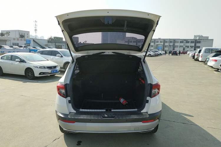 Used Skoda Karoq 2019 TSI280 Smart Drive Deluxe Edition China VI Standard Trunk