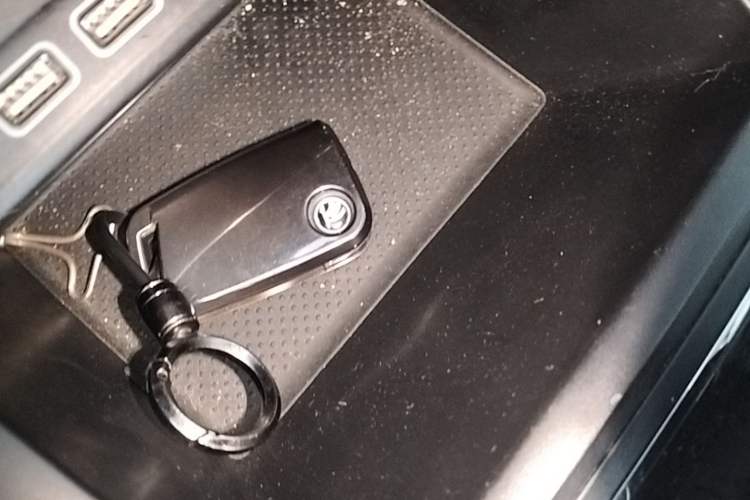 Used Skoda Karoq 2019 TSI280 Smart Drive Elite Edition China V Standard Vehicle Key