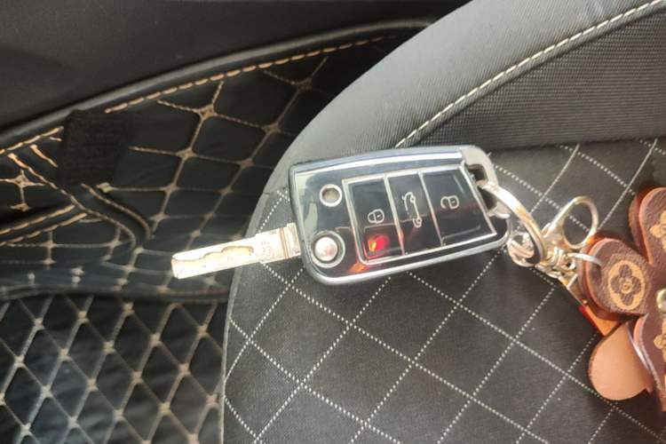 Used Skoda Karoq 2019 TSI280 Comfort Plus Version China VI Standard Vehicle Key