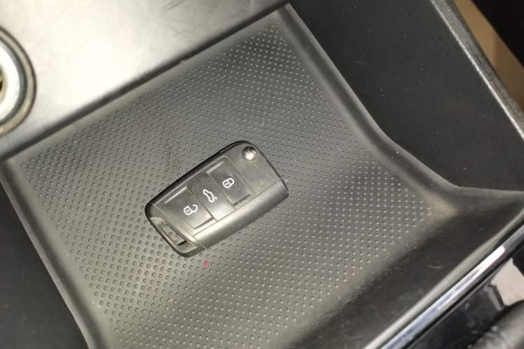 Used Skoda Karoq 2019 TSI280 SmartDrive Luxury Edition China V Standard Vehicle Key
