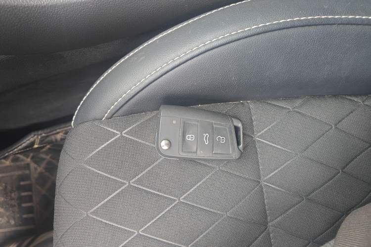 Used Skoda Karoq 2019 TSI280 SmartDrive Luxury Edition China V Standard Vehicle Key