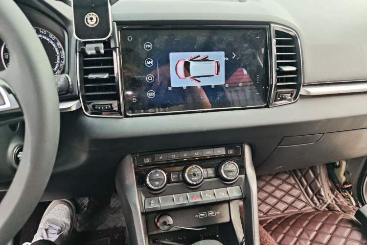 Used Skoda Karoq 2019 TSI280 SmartDrive Luxury Edition China V Standard Audio And AC Panel