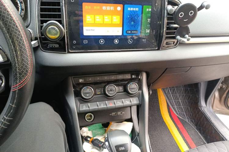 Used Skoda Karoq 2019 TSI280 SmartDrive Luxury Edition China V Standard Audio And AC Panel