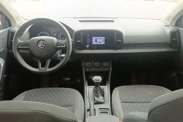 Used Skoda Karoq 2019 TSI280 Comfort Plus Version China VI Standard Center Console