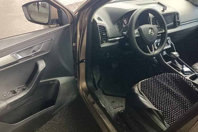 Used Skoda Karoq 2019 TSI280 SmartDrive Luxury Edition China V Standard Driver Seat