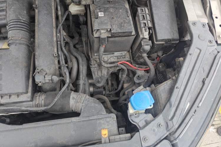 Used Skoda Karoq 2019 TSI280 SmartDrive Luxury Edition China VI standard Engine Bay Left