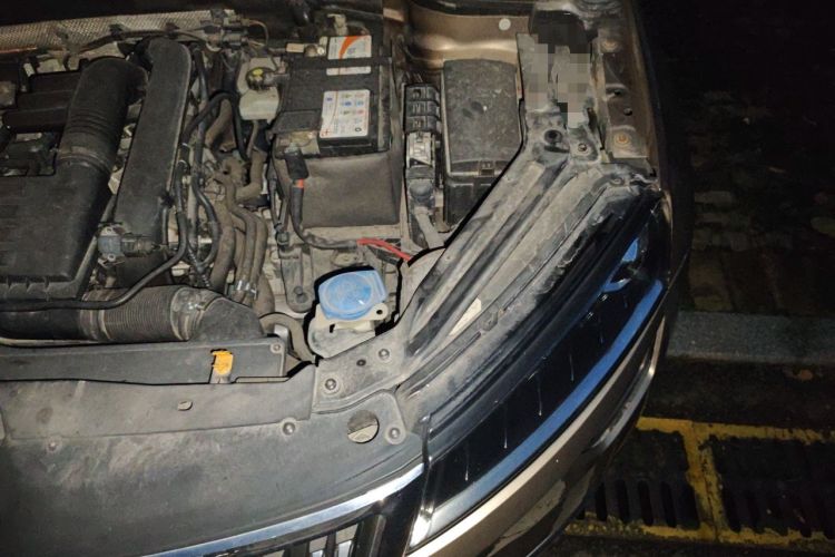 Used Skoda Karoq 2019 TSI280 Smart Drive Deluxe Edition China VI Standard Engine Bay Left