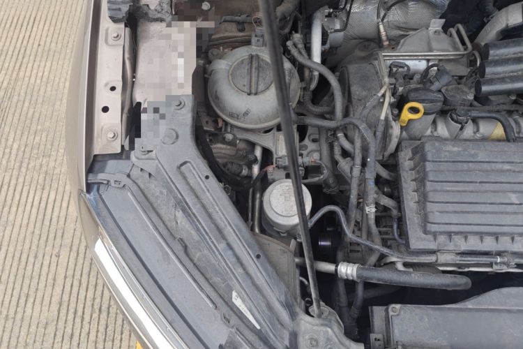 Used Skoda Karoq 2019 TSI280 SmartDrive Luxury Edition China VI standard Engine Bay Right