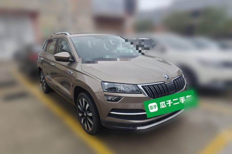 Used Skoda Karoq 2019 TSI280 SmartDrive Luxury Edition China VI standard Front Right 45 Deg