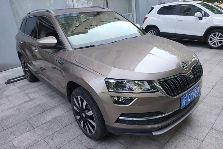Used Skoda Karoq 2019 TSI280 SmartDrive Luxury Edition China V Standard Front Right 45 Deg