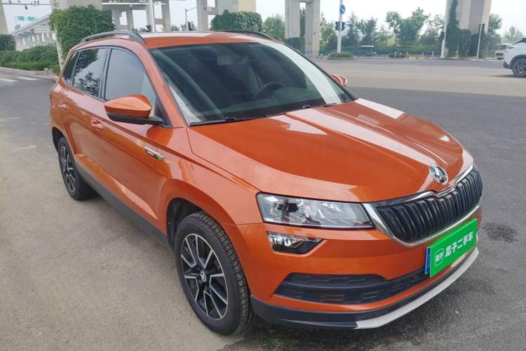 Used Skoda Karoq 2019 TSI280 Comfort Plus Version China VI Standard Front Right 45 Deg