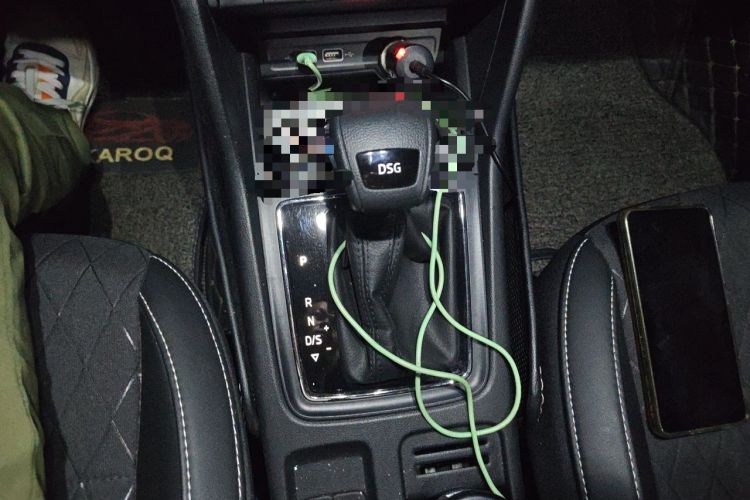 Used Skoda Karoq 2019 TSI280 Smart Drive Deluxe Edition China VI Standard Gear Lever