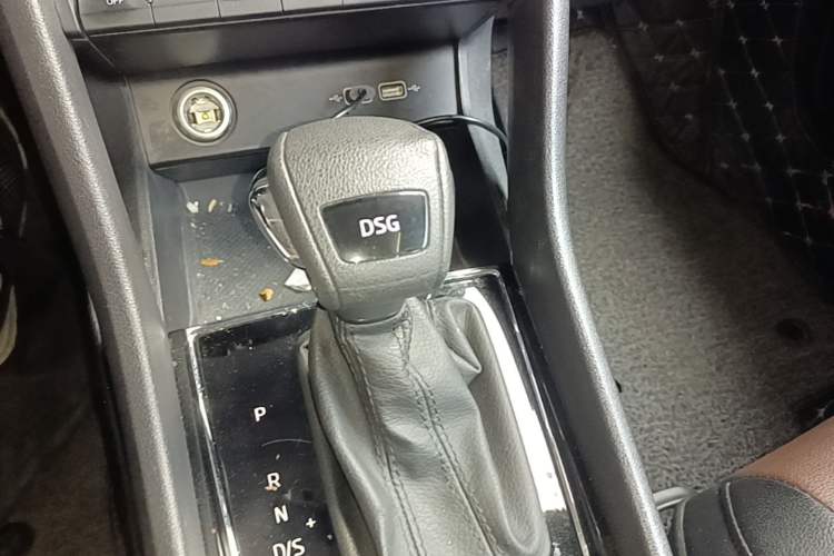 Used Skoda Karoq 2019 TSI280 SmartDrive Luxury Edition China V Standard Gear Lever