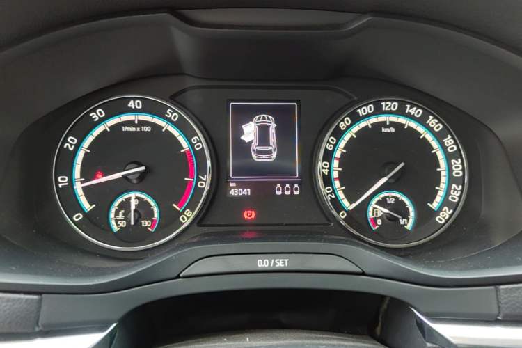 Used Skoda Karoq 2019 TSI280 SmartDrive Luxury Edition China V Standard Instrument Cluster