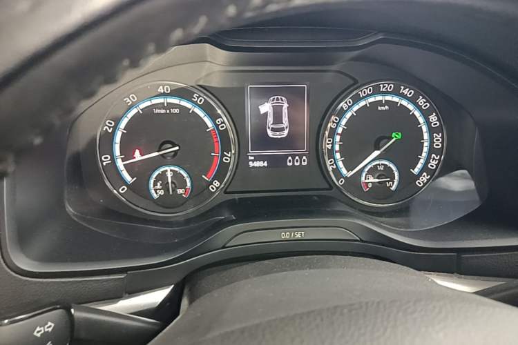 Used Skoda Karoq 2019 TSI280 SmartDrive Luxury Edition China V Standard Instrument Cluster