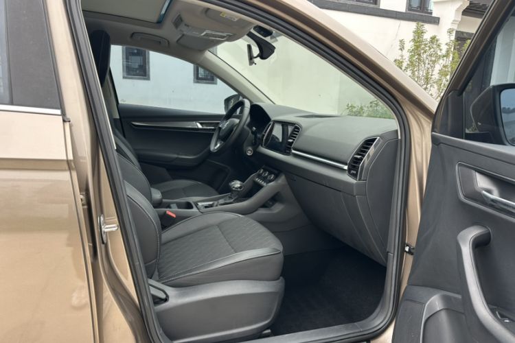 Used Skoda Karoq 2019 TSI280 SmartDrive Luxury Edition China V Standard Interior 3