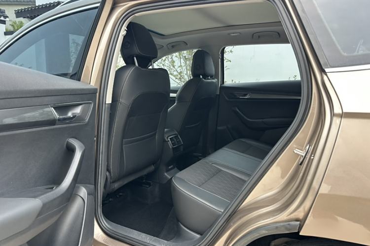 Used Skoda Karoq 2019 TSI280 SmartDrive Luxury Edition China V Standard Interior 4