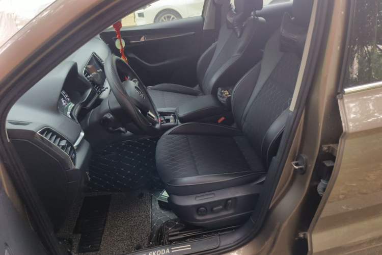 Used Skoda Karoq 2019 TSI280 SmartDrive Luxury Edition China V Standard Left Front Seat