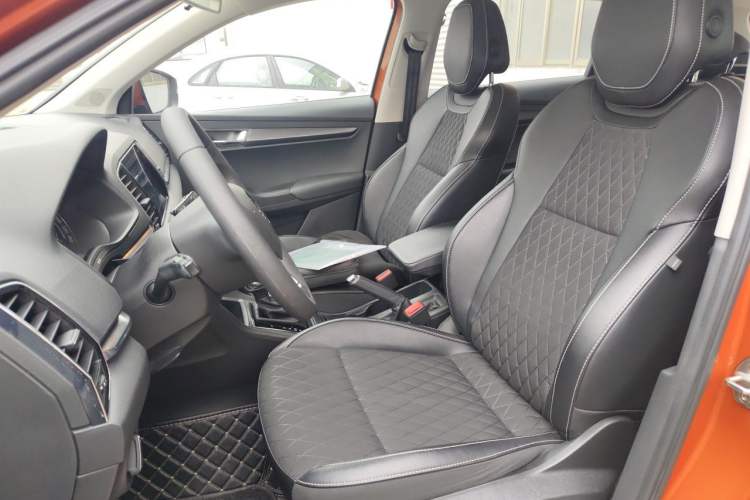 Used Skoda Karoq 2019 TSI280 Smart Drive Elite Edition China V Standard Left Front Seat