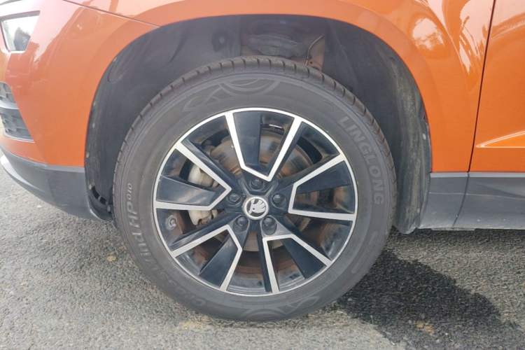 Used Skoda Karoq 2019 TSI280 Comfort Plus Version China VI Standard Left Front Wheel Hub