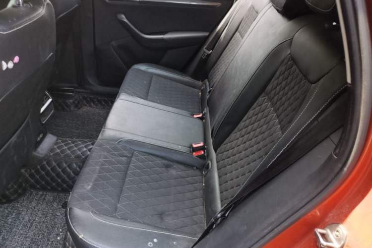 Used Skoda Karoq 2019 TSI280 SmartDrive Luxury Edition China V Standard Left Rear Seat