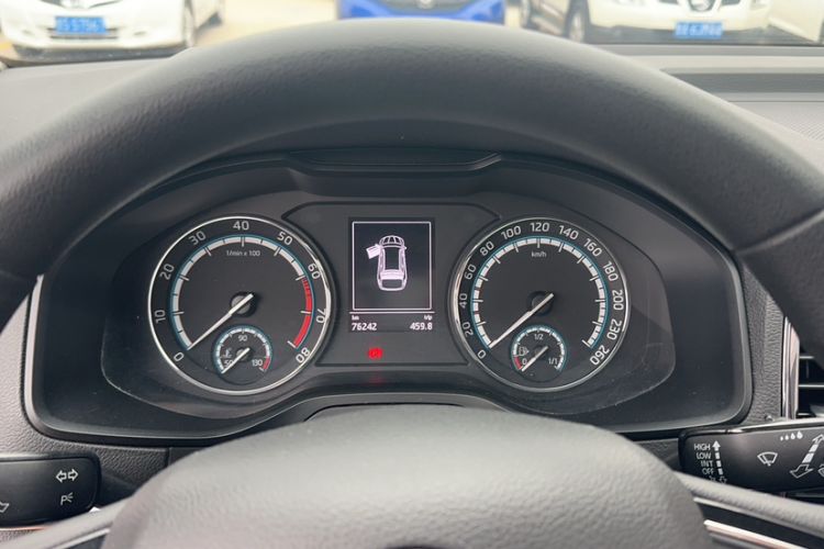 Used Skoda Karoq 2019 TSI280 SmartDrive Luxury Edition China V Standard Odometer Close Up
