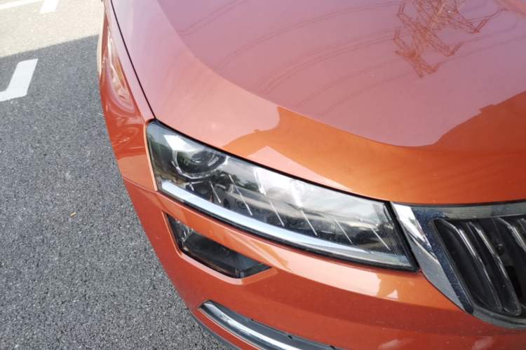 Used Skoda Karoq 2019 TSI280 SmartDrive Luxury Edition China V Standard Right Front Headlight