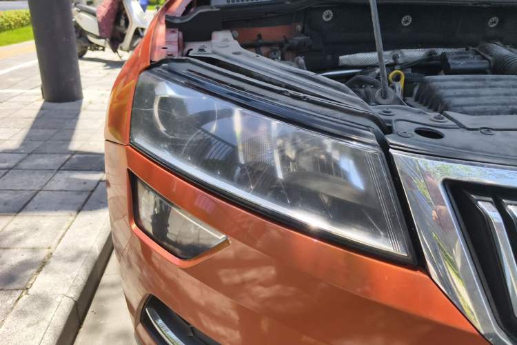 Used Skoda Karoq 2019 TSI280 Smart Drive Elite Edition China V Standard Right Front Headlight