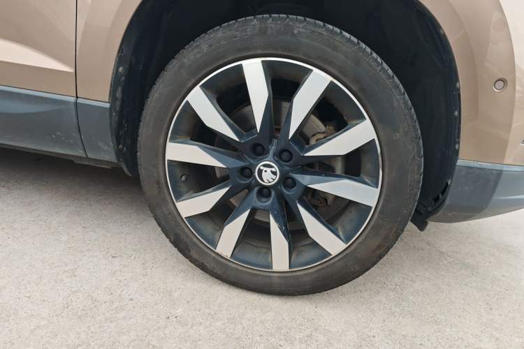 Used Skoda Karoq 2019 TSI280 SmartDrive Luxury Edition China V Standard Right Front Wheel Hub