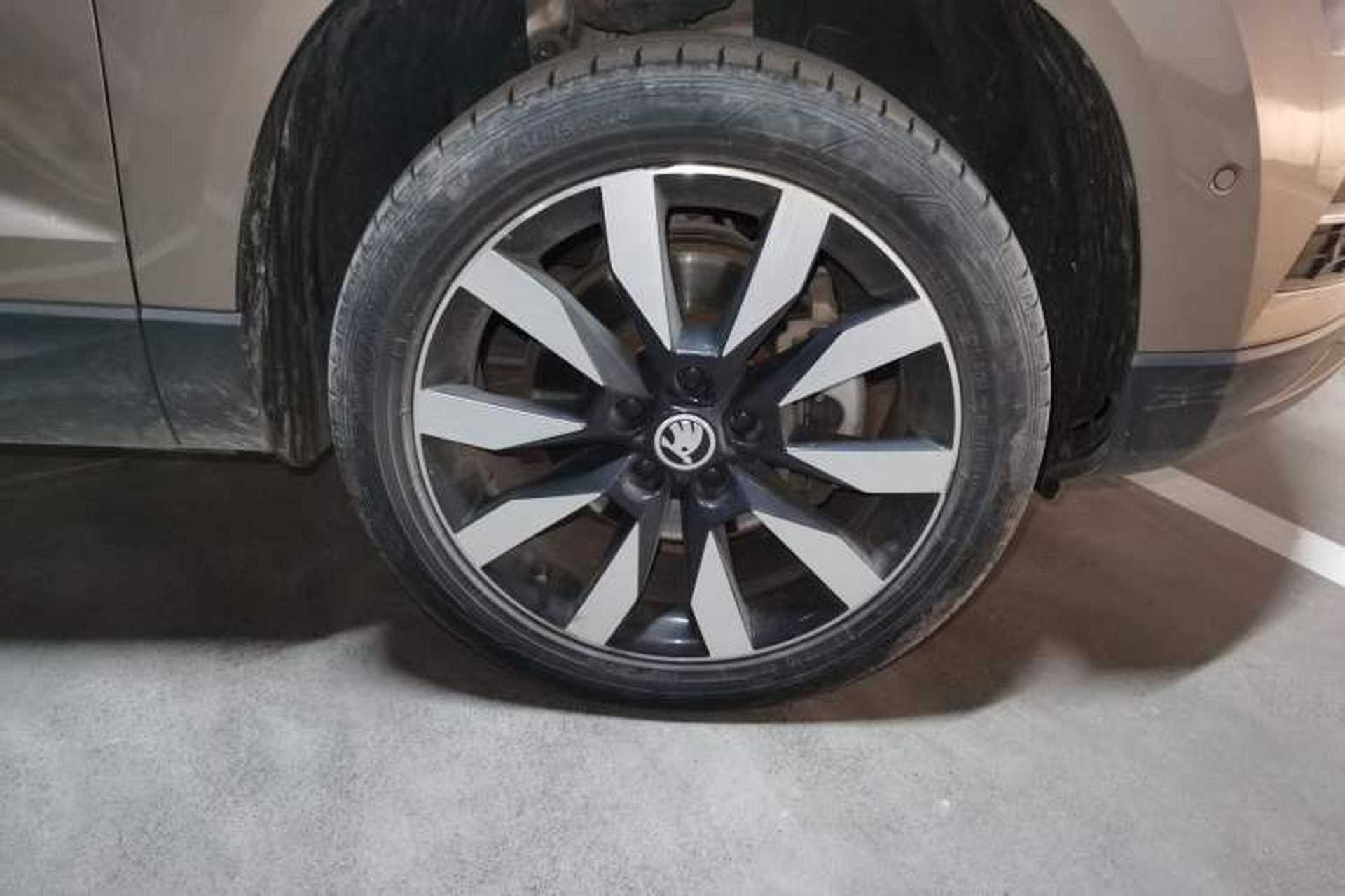 Used Skoda Karoq 2019 TSI280 SmartDrive Luxury Edition China VI standard Right Front Wheel Hub