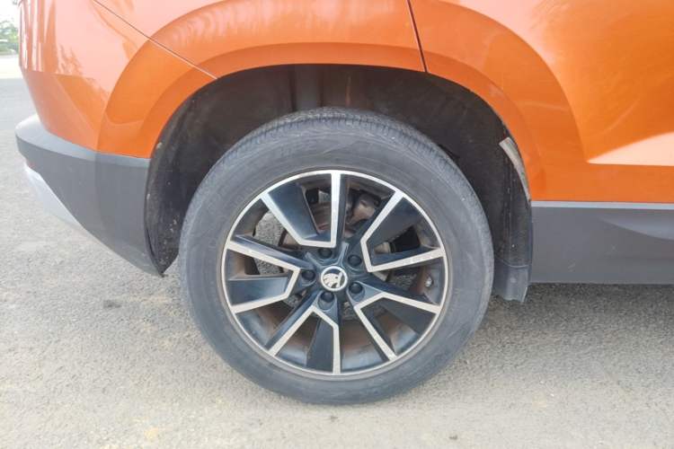 Used Skoda Karoq 2019 TSI280 Comfort Plus Version China VI Standard Right Rear Wheel Hub